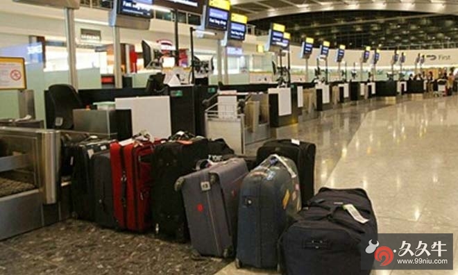 乘客行李被美国航空弄丢