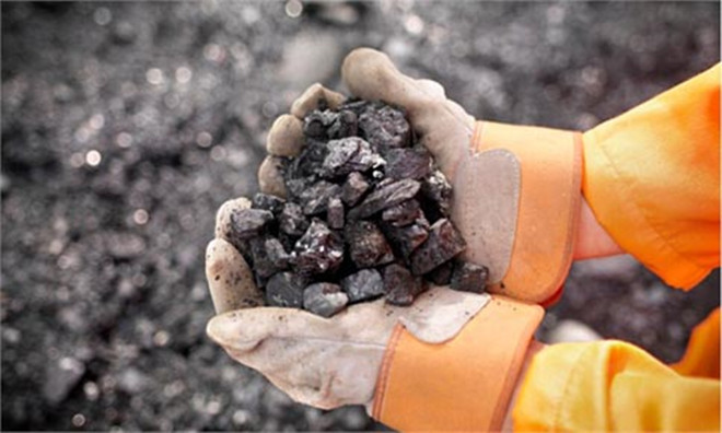 铁矿石期货一度涨8%触及涨停板