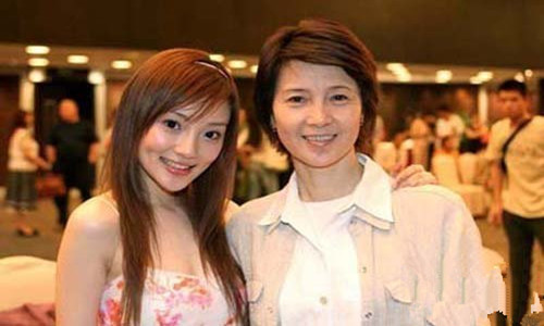 女演员张伟欣娱乐圈商界齐闻名     与贾乃亮有着不一般的关系