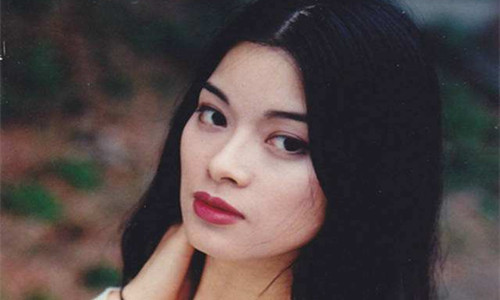 香港女星刘锦玲凭借阿朱一角走红      却因迷奸事件被雪藏